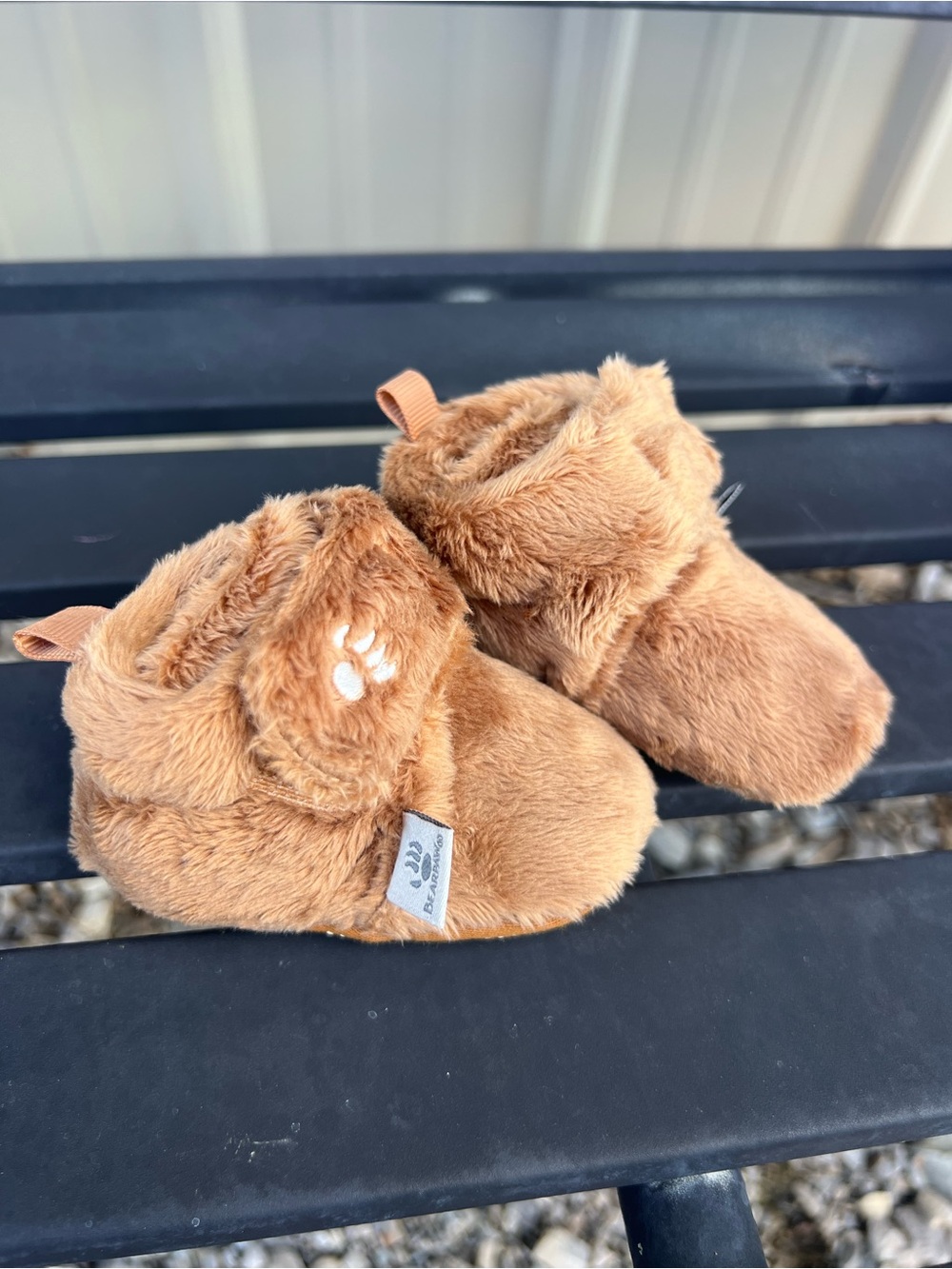Bearpaw Baby Booties 
Size 2 (3-6M)